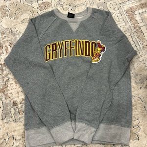 Harry Potter gryffindor universal studios sweatshirt